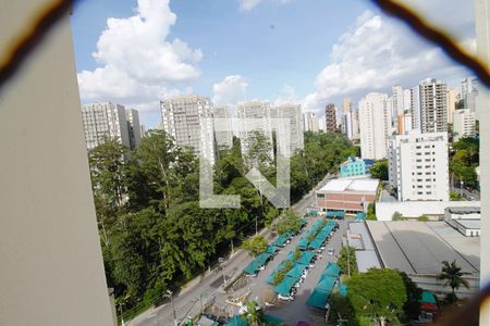 Apartamento à venda com 120m², 2 quartos e 3 vagas Apartamento à venda com 120m², 2 quartos e 3 vagasVista do Quarto 2