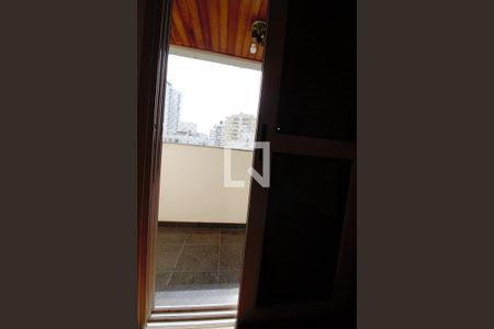 Apartamento à venda com 120m², 2 quartos e 3 vagas Apartamento à venda com 120m², 2 quartos e 3 vagasVaranda da Suíte 1