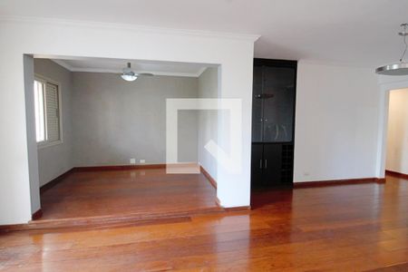 Sala de apartamento para alugar com 2 quartos, 120m² em Jardim Londrina, São Paulo