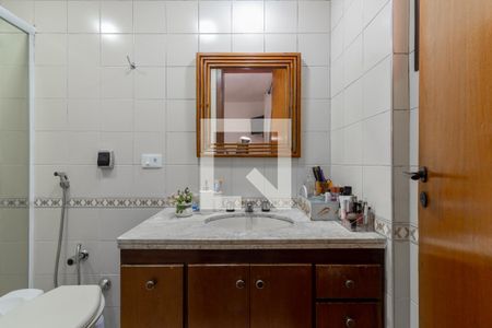 Apartamento para alugar com 138m², 4 quartos e 2 vagasBanheiro Suíte