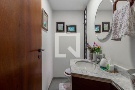 Lavabo de apartamento para alugar com 4 quartos, 138m² em Indianópolis, São Paulo