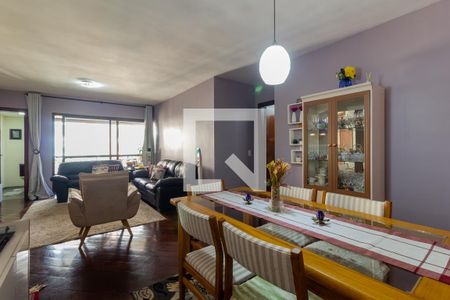 Sala de apartamento para alugar com 4 quartos, 138m² em Indianópolis, São Paulo