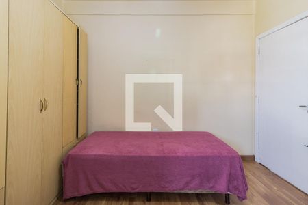 Dormitório de apartamento para alugar com 3 quartos, 110m² em Santana, Porto Alegre