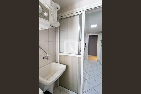 Apartamento para alugar com 80m², 3 quartos e 1 vagaÁrea de Serviço