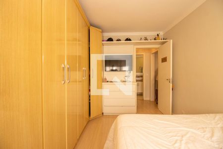 Quarto de apartamento para alugar com 1 quarto, 50m² em Sarandi, Porto Alegre