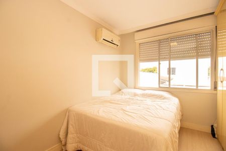 Quarto de apartamento para alugar com 1 quarto, 50m² em Sarandi, Porto Alegre