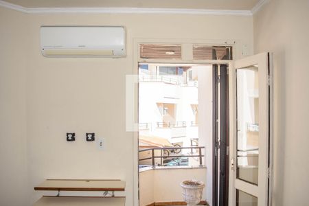 Quarto 01 - 2º Piso de apartamento para alugar com 3 quartos, 120m² em Canasvieiras, Florianópolis