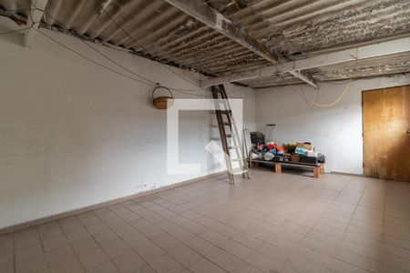 Casa à venda com 253m², 3 quartos e 2 vagasÁrea de Serviço