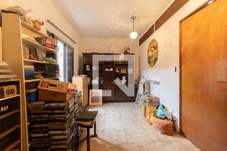 Casa à venda com 253m², 3 quartos e 2 vagasQuarto 3