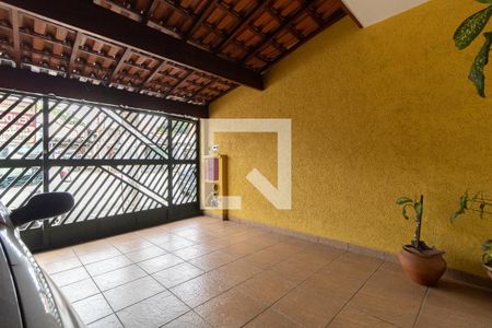 Casa à venda com 253m², 3 quartos e 2 vagasGaragem