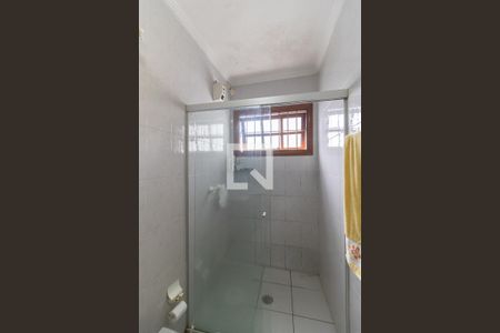Casa à venda com 253m², 3 quartos e 2 vagasBanheiro da Suíte