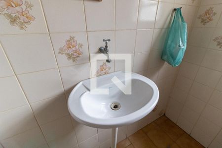 Casa à venda com 253m², 3 quartos e 2 vagasBanheiro da Área de Serviço