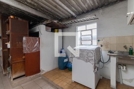 Casa à venda com 253m², 3 quartos e 2 vagasLavanderia