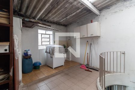 Casa à venda com 253m², 3 quartos e 2 vagasLavanderia