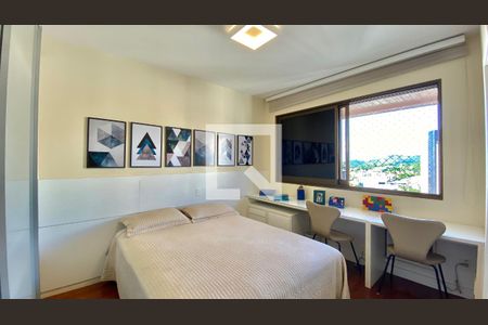 Apartamento à venda com 271m², 3 quartos e 4 vagasQuarto 03 - Suite