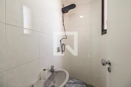 Apartamento para alugar com 522m², 4 quartos e 5 vagasBanheiro de Serviço