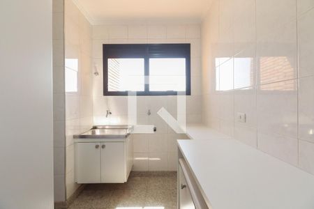 Apartamento para alugar com 522m², 4 quartos e 5 vagasÁrea de Serviço