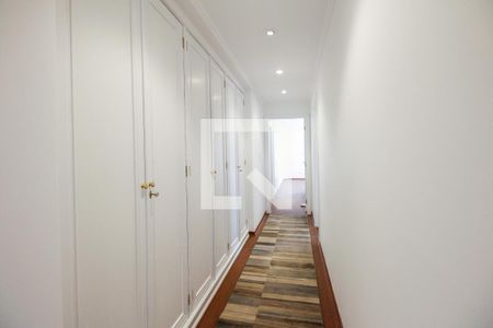 Apartamento para alugar com 522m², 4 quartos e 5 vagasCorredor de Acesso