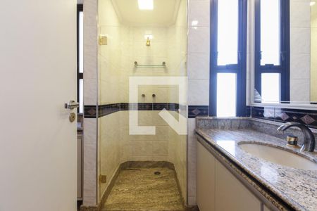 Apartamento para alugar com 522m², 4 quartos e 5 vagasBanheiro Suíte 2