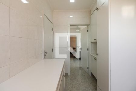 Apartamento para alugar com 522m², 4 quartos e 5 vagasÁrea de Serviço