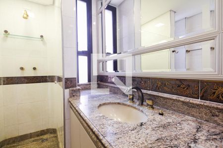 Apartamento para alugar com 522m², 4 quartos e 5 vagasBanheiro Suíte 3