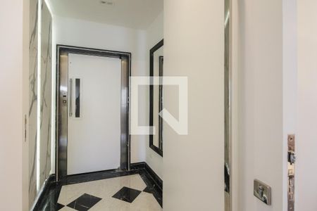 Apartamento para alugar com 522m², 4 quartos e 5 vagasHall de Entrada Privativo