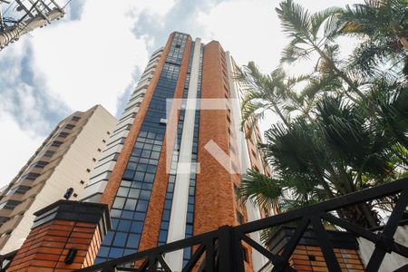 Apartamento para alugar com 522m², 4 quartos e 5 vagasCondomínio - Fachada