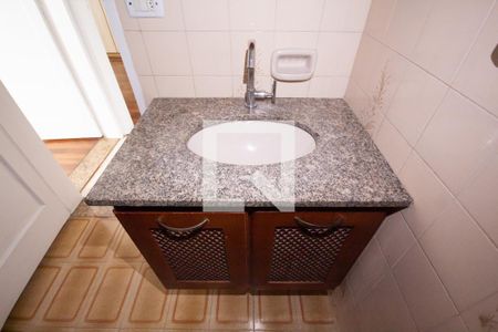 Casa à venda com 120m², 3 quartos e 1 vagaBanheiro