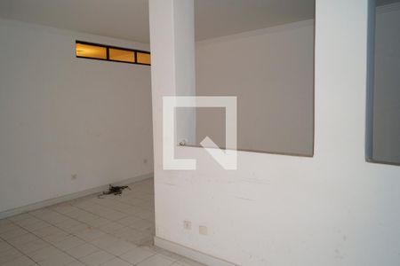 Casa à venda com 810m², 12 quartos e 4 vagas Casa à venda com 810m², 12 quartos e 4 vagasÁrea comum