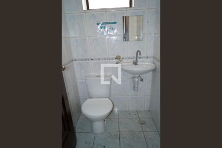 Casa à venda com 810m², 12 quartos e 4 vagas Casa à venda com 810m², 12 quartos e 4 vagasLavabo