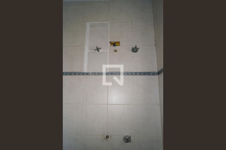 Casa à venda com 810m², 12 quartos e 4 vagas Casa à venda com 810m², 12 quartos e 4 vagasBanheiro Quarto 2