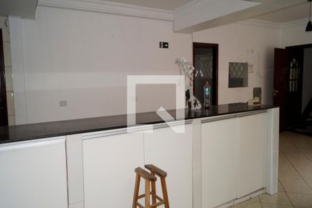 Casa à venda com 810m², 12 quartos e 4 vagas Casa à venda com 810m², 12 quartos e 4 vagasCozinha