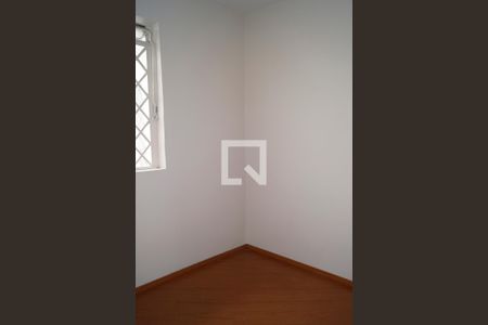 Casa à venda com 810m², 12 quartos e 4 vagas Casa à venda com 810m², 12 quartos e 4 vagasQuarto 4