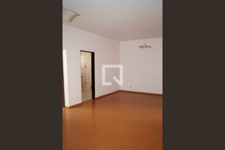 Casa à venda com 810m², 12 quartos e 4 vagas Casa à venda com 810m², 12 quartos e 4 vagasQuarto 5