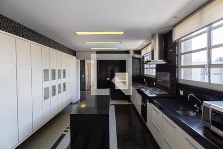 Apartamento à venda com 486m², 2 quartos e 4 vagasCozinha