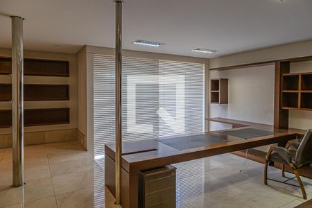 Apartamento à venda com 486m², 2 quartos e 4 vagasEscritório