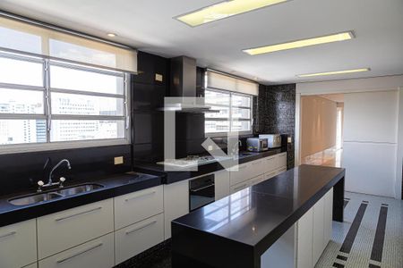 Apartamento à venda com 486m², 2 quartos e 4 vagasCozinha