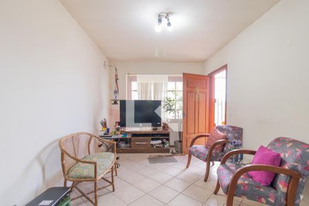 Sala de casa à venda com 2 quartos, 100m² em Campo Novo, Porto Alegre