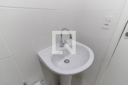 Apartamento à venda com 38m², 2 quartos e sem vaga Apartamento à venda com 38m², 2 quartos e sem vagaBanheiro