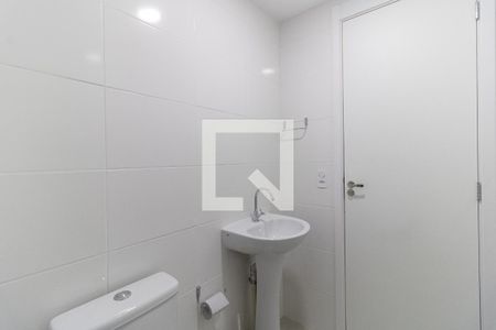 Apartamento à venda com 38m², 2 quartos e sem vaga Apartamento à venda com 38m², 2 quartos e sem vagaBanheiro
