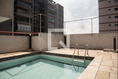 Apartamento à venda com 220m², 3 quartos e 3 vagasCobertura - Piscina