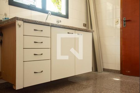 Apartamento à venda com 220m², 3 quartos e 3 vagasCozinha 2 (2° Piso)