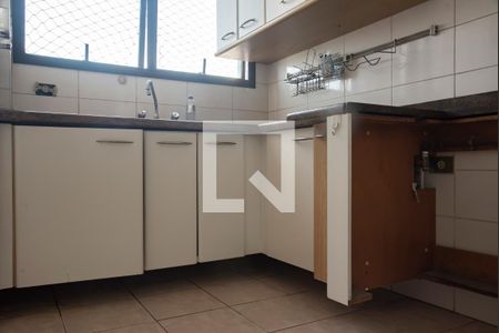 Apartamento à venda com 220m², 3 quartos e 3 vagasCozinha 1