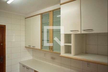 Apartamento à venda com 220m², 3 quartos e 3 vagasCozinha 1