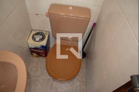 Apartamento à venda com 220m², 3 quartos e 3 vagasBanheiro de Serviço