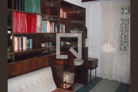 Casa à venda com 200m², 3 quartos e 6 vagas