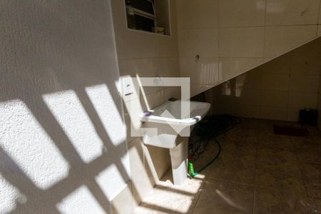 Casa para alugar com 45m², 1 quarto e 1 vaga Casa para alugar com 45m², 1 quarto e 1 vagaÁrea de Serviço