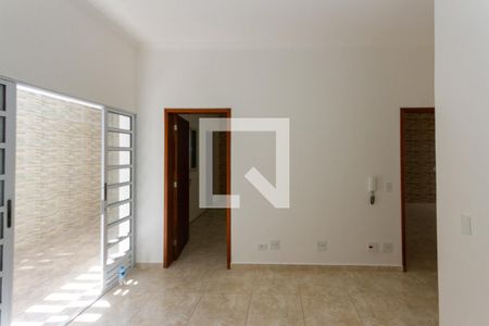 Casa para alugar com 45m², 1 quarto e 1 vaga Casa para alugar com 45m², 1 quarto e 1 vagaSala