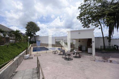 Apartamento para alugar com 60m², 2 quartos e 1 vagaPiscina