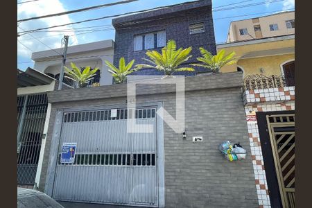 Casa à venda com 234m², 3 quartos e 5 vagasFachada 